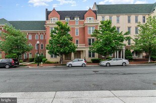 2109 Main Line Blvd in Alexandria, VA - Building Photo