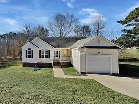 702 Landing View Dr in Wendell, NC - Building Photo