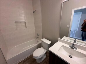 4000 Walnut Ave in McAllen, TX - Building Photo - Building Photo