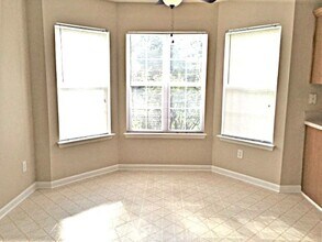 9117 Hollow Ridge Ln in Charlotte, NC - Building Photo - Building Photo