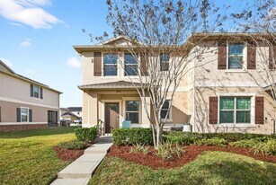 1849 Red Canyon Dr in Kissimmee, FL - Building Photo