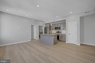 2445 Innovator Wy in Philadelphia, PA - Building Photo - Building Photo