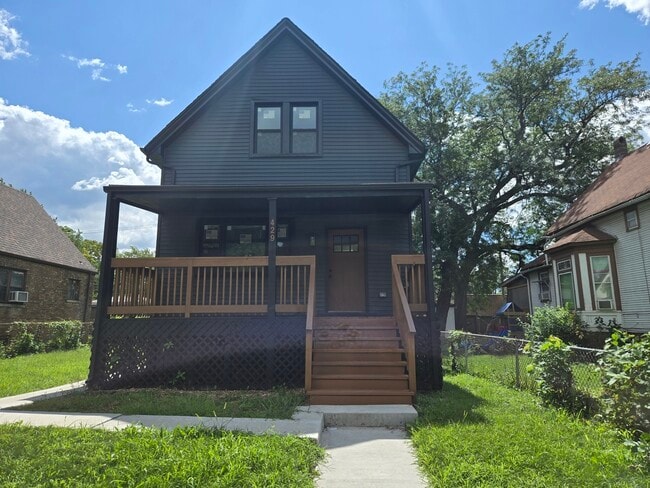 property at 429 W 102nd Pl