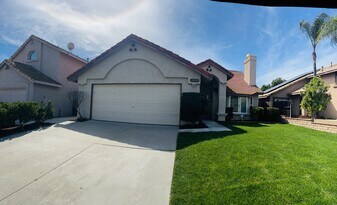 24555 Camino Meridiana in Murrieta, CA - Building Photo