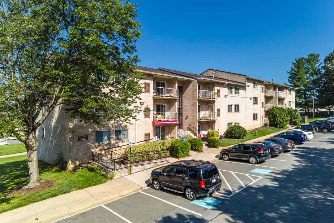 Providence Hall Apartments in Fairfax, VA - Building Photo