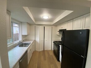 3504 132nd St SW, Unit A in Lynnwood, WA - Building Photo - Building Photo