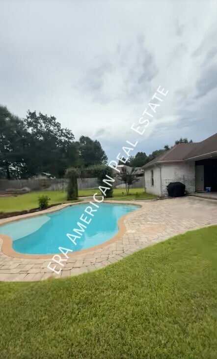 property at 6109 Burbank Ct