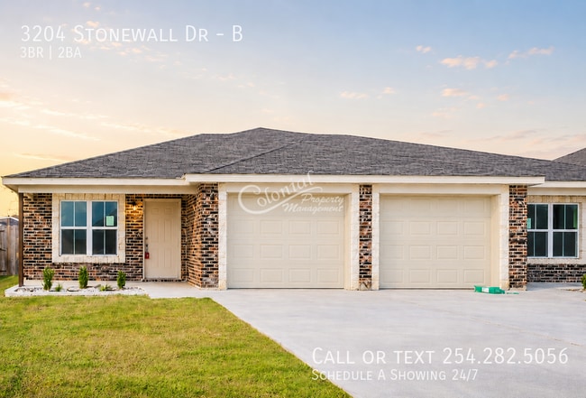 property at 3204 Stonewall Dr