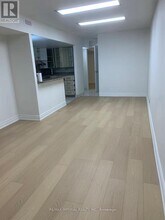 657 Thamesford Terrace in Mississauga, ON - Building Photo - Building Photo