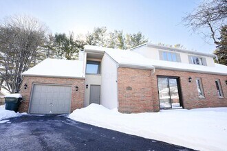 6326 Tamworth Ct in Dublin, OH - Building Photo - Building Photo