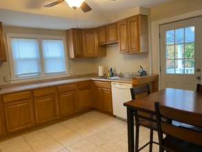 105-107-107 Evergreen Ave in Hartford, CT - Foto de edificio - Building Photo