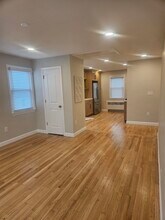 736 3rd St-Unit -2nd Floor in Secaucus, NJ - Building Photo - Building Photo