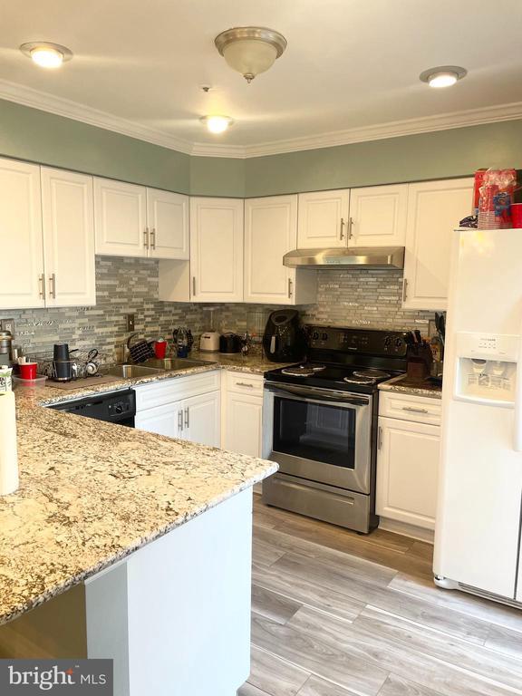 property at 15401 Empress Way