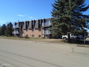 Andell Apartments in Wheaton, MN - Building Photo - Building Photo