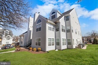 14006 Vista Dr in Laurel, MD - Building Photo - Building Photo