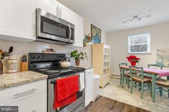 200 Spruce St-Unit -B29 in Doylestown, PA - Foto de edificio - Building Photo