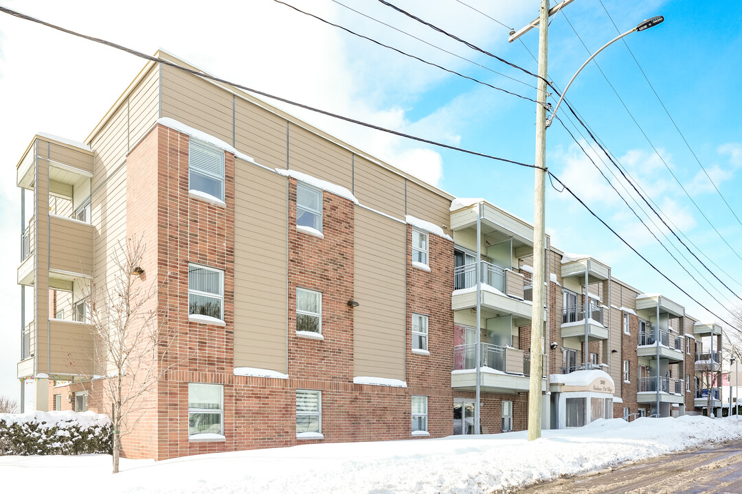 3005 Gaspard Av in Québec, QC - Building Photo