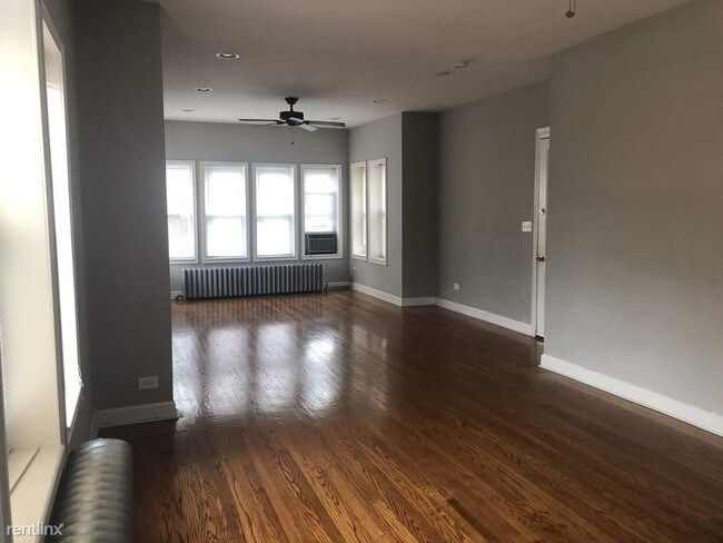 4815 N Kildare Ave-Unit -Unit 2 in Chicago, IL - Building Photo - Building Photo