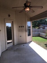 1005 Winding Rd in Granbury, TX - Building Photo - Building Photo