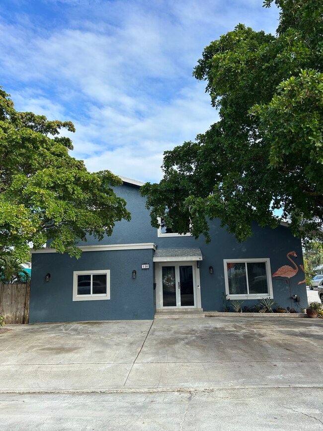 130 N Ocean Breeze in Lake Worth Beach, FL - Foto de edificio - Building Photo