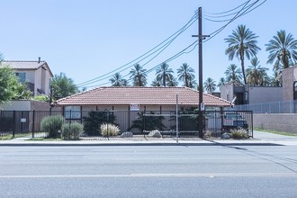 Jackson Street Apartments in Indio, CA - Building Photo - Building Photo