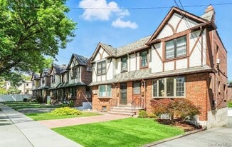 1245 Rhinelander Ave in Bronx, NY - Building Photo