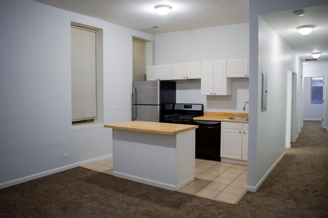 752 E 43rd St in Chicago, IL - Building Photo - Building Photo
