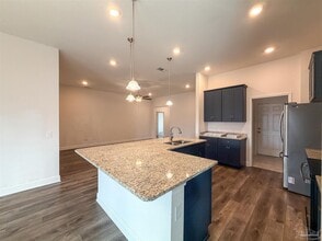 5738 Dunridge Drive in Pace, FL - Building Photo - Building Photo