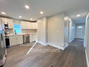 613 Dr M.L.K. Jr. Way in Gastonia, NC - Building Photo - Building Photo