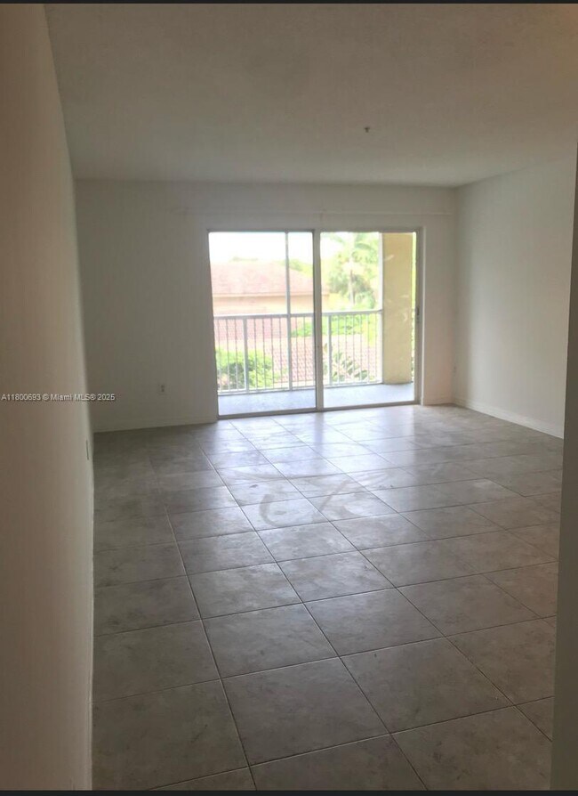 460 S Park Rd in Hollywood, FL - Building Photo - Building Photo
