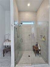 25629 Shoreline Gaze Dr in Bonita Springs, FL - Building Photo - Building Photo