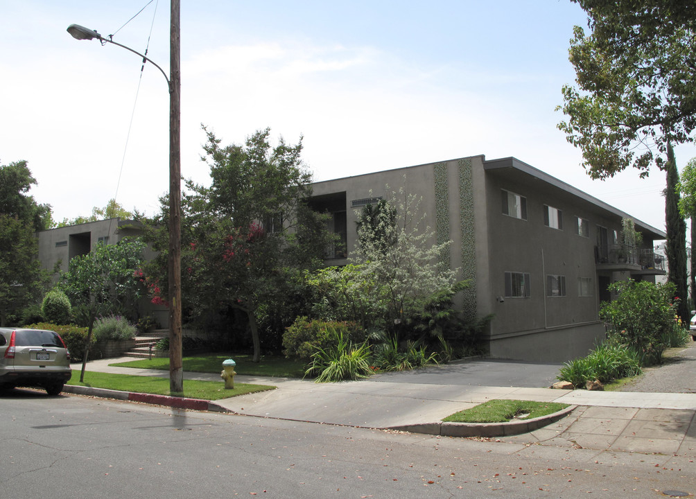 807 Prospect Ave in South Pasadena, CA - Building Photo