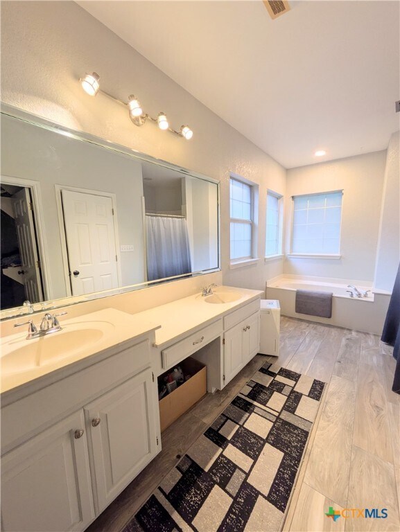 property at 1311 Arbor Cir
