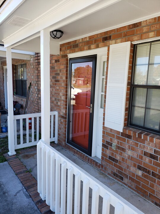 5051 Popperdam Creek Dr in North Charleston, SC - Building Photo