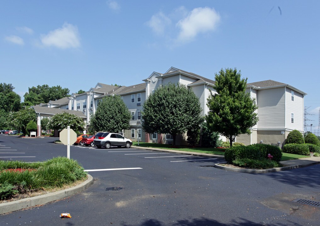 Hickory Hollow in Memphis, TN - Foto de edificio