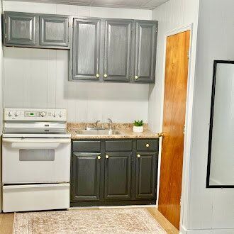 12 Marshall St in Troy, NY - Building Photo