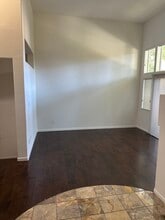 542 Mill River Ln in San Jose, CA - Building Photo - Building Photo