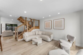 11256 SW 104th St in Miami, FL - Building Photo - Building Photo