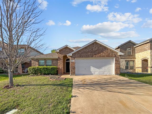 536 Goldstone Ln in Fort Worth, TX - Building Photo