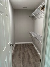 547 Black Lion Dr NE, Unit 1-G in St. Petersburg, FL - Building Photo - Building Photo