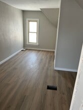 752 Dawson St in Waterloo, IA - Building Photo - Building Photo