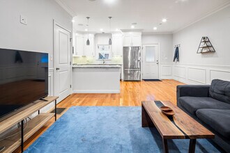 266 Lamartine St, Unit #2 in Boston, MA - Building Photo - Building Photo