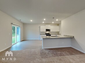 72 Royal Mdw Dr in Angier, NC - Building Photo - Building Photo