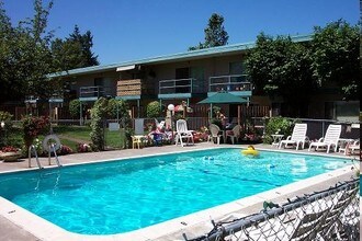 Come and Visit us at Imperial Apartment Ho in Portland, OR - Building Photo - Building Photo