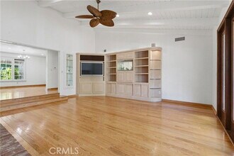 19803 Linnet St in Los Angeles, CA - Building Photo - Building Photo