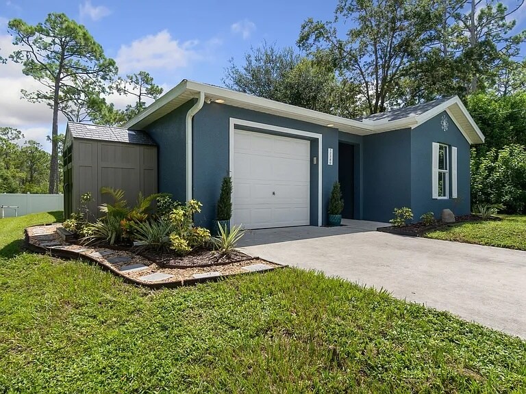 12380 Easha Blvd in Punta Gorda, FL - Building Photo