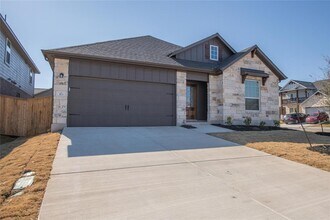 313 Sonbria Pass in Liberty Hill, TX - Building Photo - Building Photo