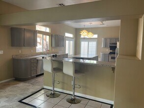 4737 Stavanger Ln in Las Vegas, NV - Building Photo - Building Photo