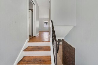 106 Hillside Ave in Cresskill, NJ - Foto de edificio - Building Photo