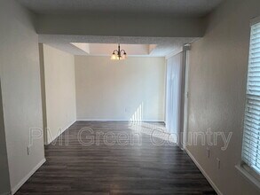 9121 E 69th Pl in Tulsa, OK - Building Photo - Building Photo